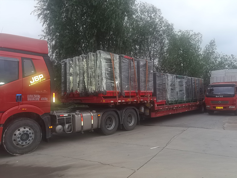 吉林通化路名牌燈箱100臺，第八車發(fā)貨！
